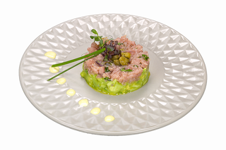 Тартар от риба тон с лимон и авокадо(150г)