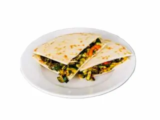 Piadina con verdure grigliate, pesto e formaggio di Fossa