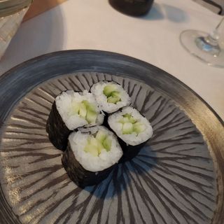 10-Hosomaki De Pepino (6 Pzs.)