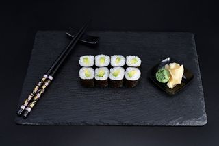 Avocado maki