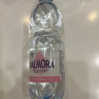 309. Acqua frizzante