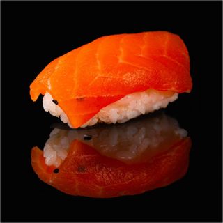 Нігірі Лосось Копчений (30г)