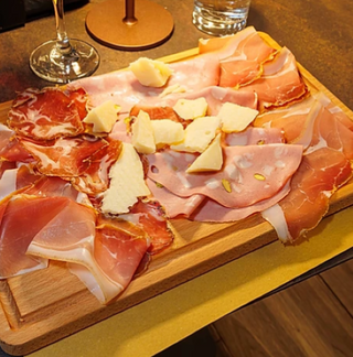 Tagliere salumi e formaggi