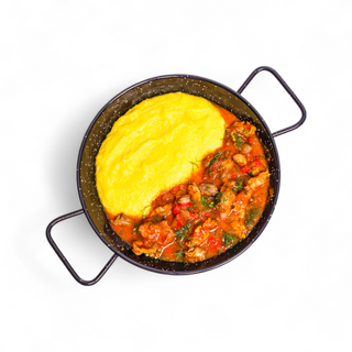 Tocăniță de pipote și inimioare de pui cu mămăliguță 550g 