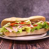 Чабата с италианска шунка (Прошуто Кото)