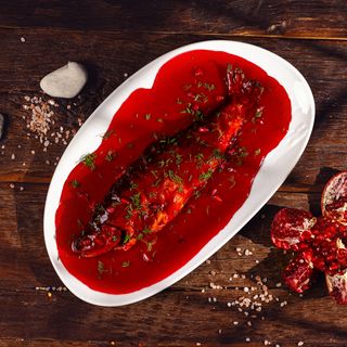 კალმახი ბროწეულის წვენში