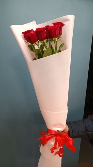 Голландские розы, метровые (7 шт.)