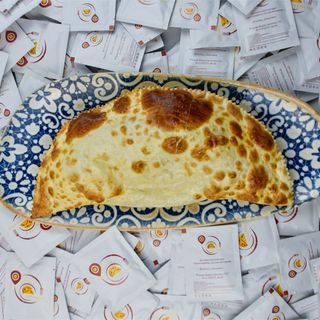 Чебурек духовой с лососем