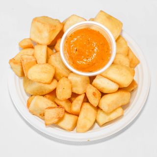 Ración De Patatas Bravas