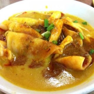 80. Calamares Al Curry