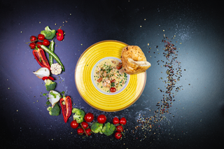 Creveți in sos de vin