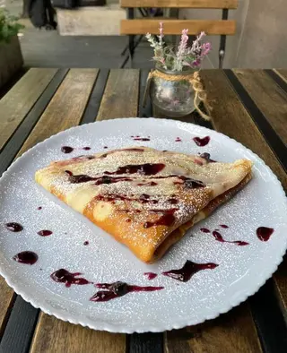 Палачинка със сладко от боровинки (300г)