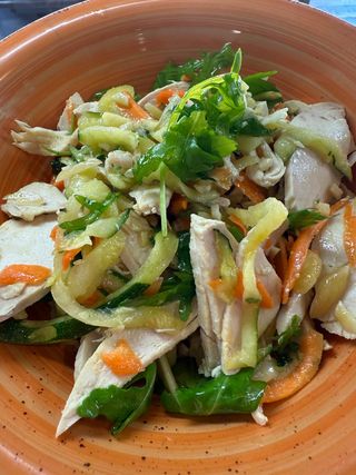 Insalata di pollo