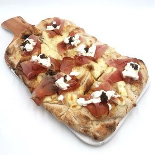 PINSA TARTUFATA (BLANCA)