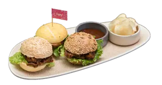 Pulled beef sendvič