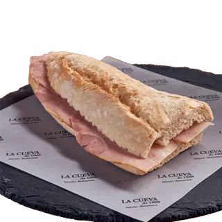 Bocadillo de Jamón asado