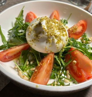 Нов прочит на салата Капрезе