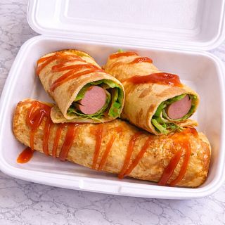 Omlet s hrenovkom 2 kom