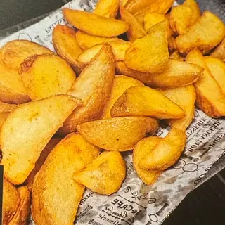 Селски картофи (200)