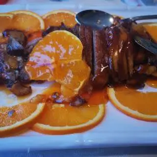 Pato con naranja