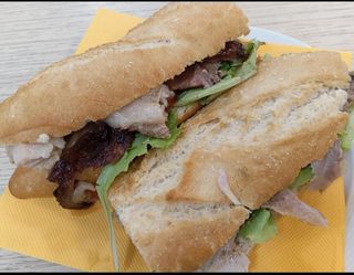 Bocata Grande De Pata Asada 