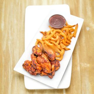 Poulet Grillé Avec Frite