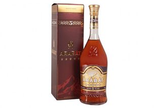 Կոնյակ Արարատ Նաիրի հուշ. 0.7լ, , հատ