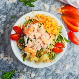 Une Salade Vietnamienne + Un Coca 25cl !