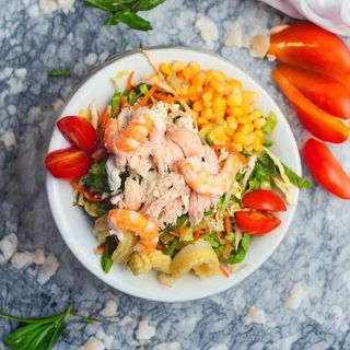 Une Salade Vietnamienne + Un Coca 25cl !