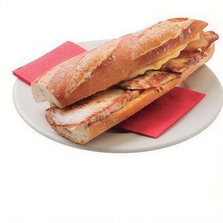 Bocadillo De Lomo A La Plancha