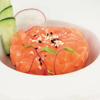 Tartare salmone