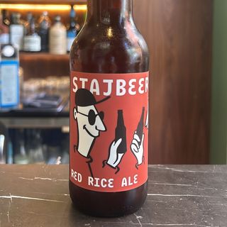 Red Rice Staj Beer    prodotta con riso rosso