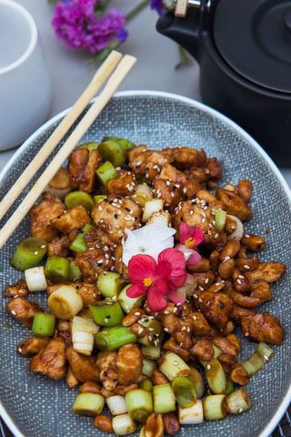 Tradicionalna Gong bao piletina