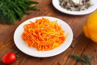 Салат из моркови