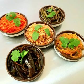 Микс из корейских салатов