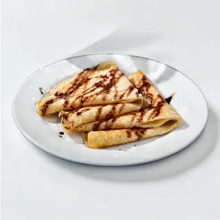Clatite cu crema de ciocolata