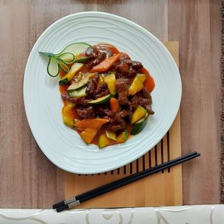 74 Junetina u BBQ sosu