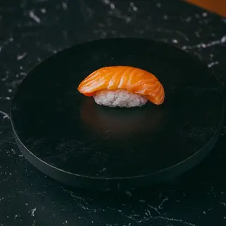 Nigiri Salmon