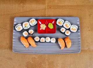 Сьомга сет (18бр)