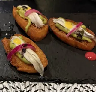 Bruschetta de Biqueirão