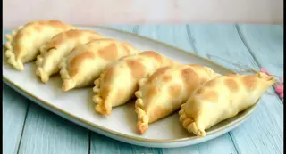 Empanada de tomate y queso (TQ)