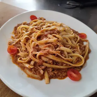 Tortellini À Bolonhesa