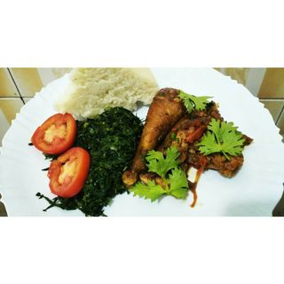 Fried Chicken with white Ugali