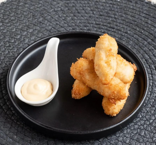 Chicken Panko Con Salsa Kimchee