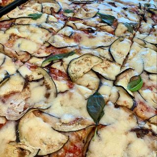 Mezza teglia Parmigiana 30x40 ovvero 6 pezzi