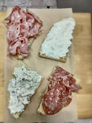 Bruschetta Mista  (4 Uds.)