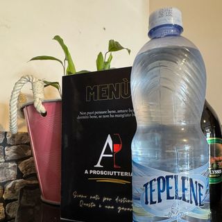 Acqua frizzante 50 cl