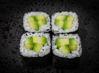 Maki sushi roll avocado