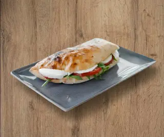 Caprese sendvič