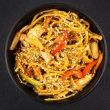 Лапша вок с курицей